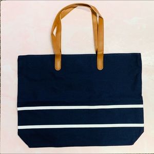 White House Black Market- Bag (2 for $15)